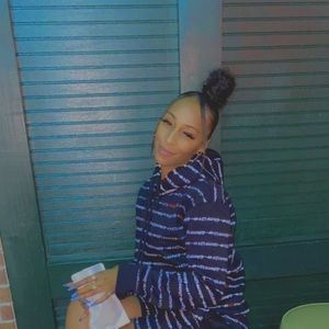 Meet your Posher, Brittney